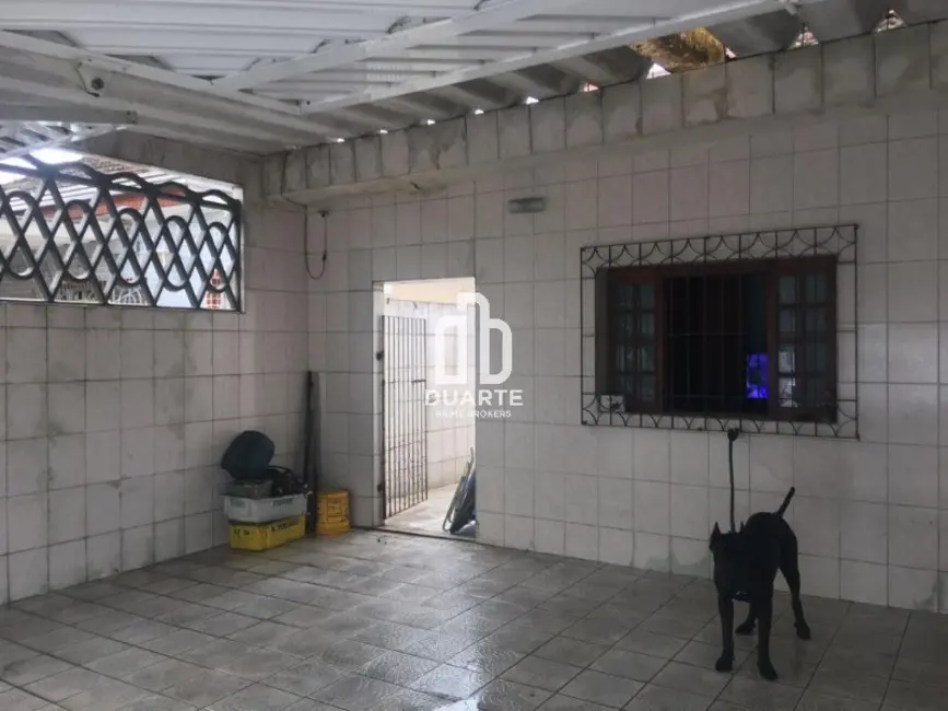 Casa com 3 quartos à venda, 275m2 em Bom Retiro, Santos - SP - imagem 9 Foto 9 de Casa com 3 quartos à venda, 275m2 em Bom Retiro, Santos - SP