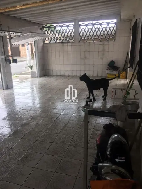 Casa com 3 quartos à venda, 275m2 em Bom Retiro, Santos - SP - imagem 6 Foto 6 de Casa com 3 quartos à venda, 275m2 em Bom Retiro, Santos - SP