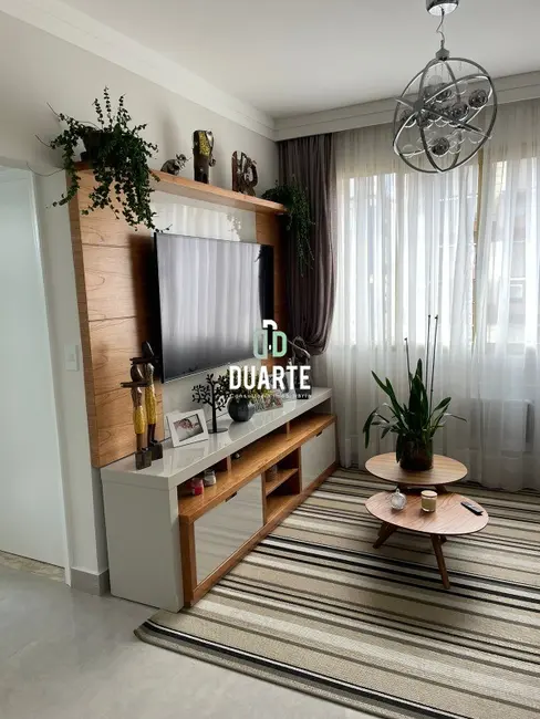 Foto 5 de Apartamento com 3 quartos à venda, 208m2 em Sao Vicente - SP