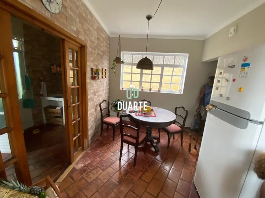 Casa com 3 quartos à venda, 110m2 em Santa Maria, Santos - SP - imagem 6 Foto 6 de Casa com 3 quartos à venda, 110m2 em Santa Maria, Santos - SP