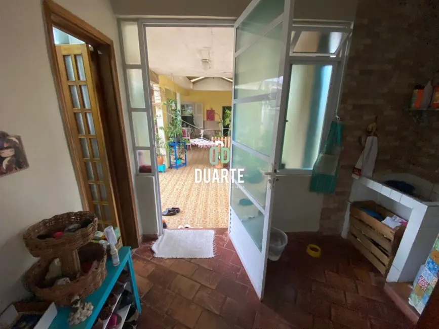 Casa com 3 quartos à venda, 110m2 em Santa Maria, Santos - SP - imagem 9 Foto 9 de Casa com 3 quartos à venda, 110m2 em Santa Maria, Santos - SP