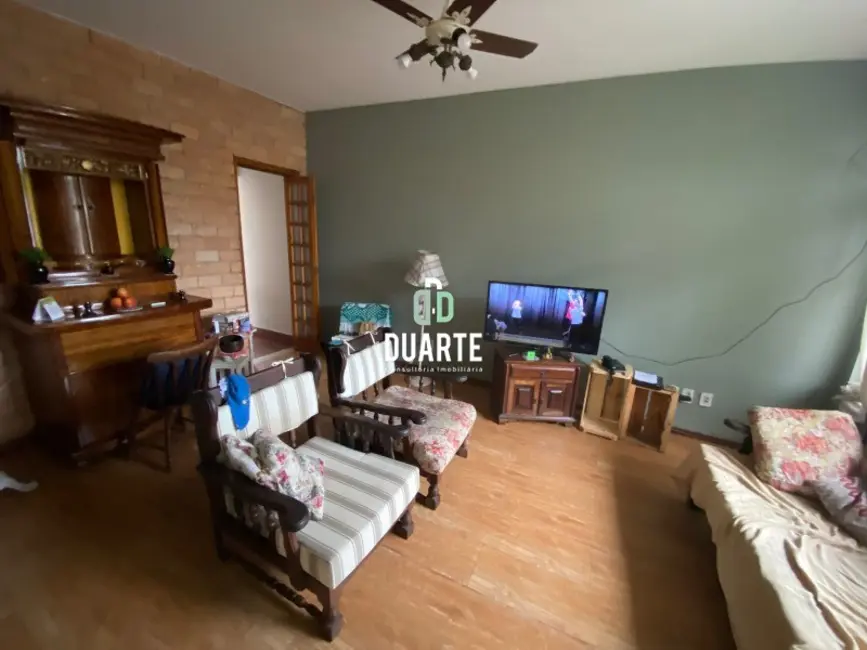 Casa com 3 quartos à venda, 110m2 em Santa Maria, Santos - SP - imagem 3 Foto 3 de Casa com 3 quartos à venda, 110m2 em Santa Maria, Santos - SP