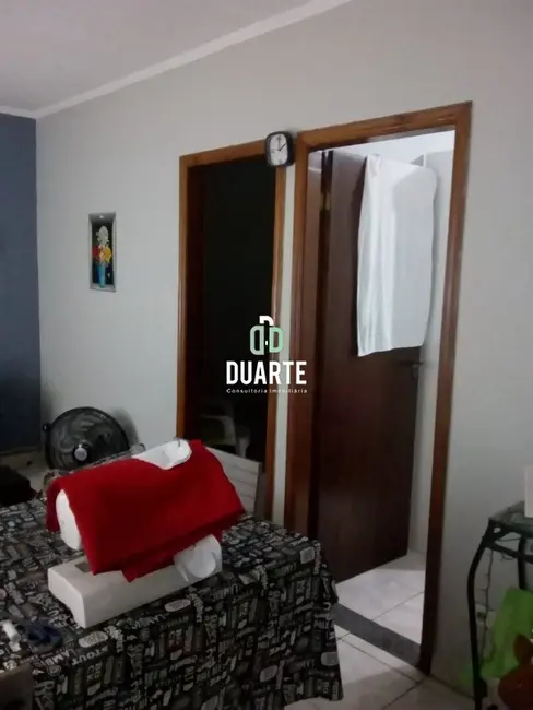 Foto 2 de Apartamento com 2 quartos à venda, 50m2 em Castelo, Santos - SP