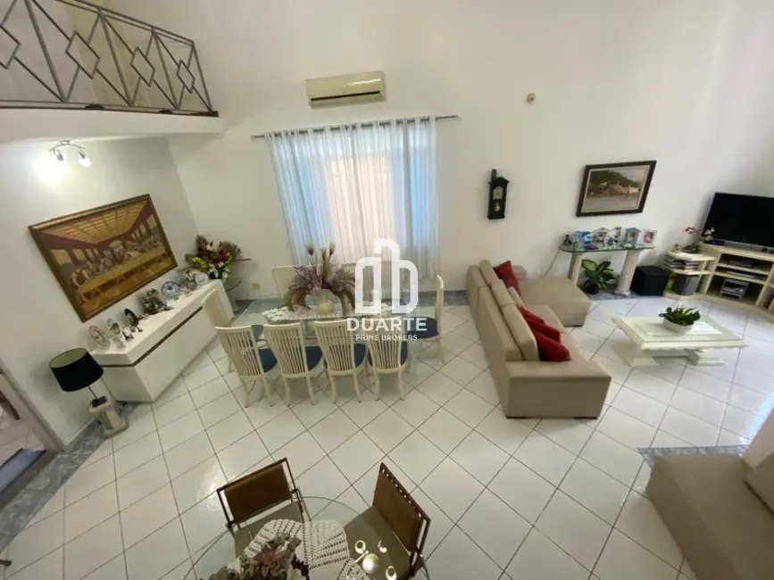 Foto 8 de Casa com 3 quartos à venda, 282m2 em Vila Mathias, Santos - SP