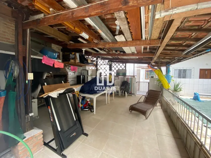 Foto 3 de Casa com 3 quartos à venda, 282m2 em Vila Mathias, Santos - SP