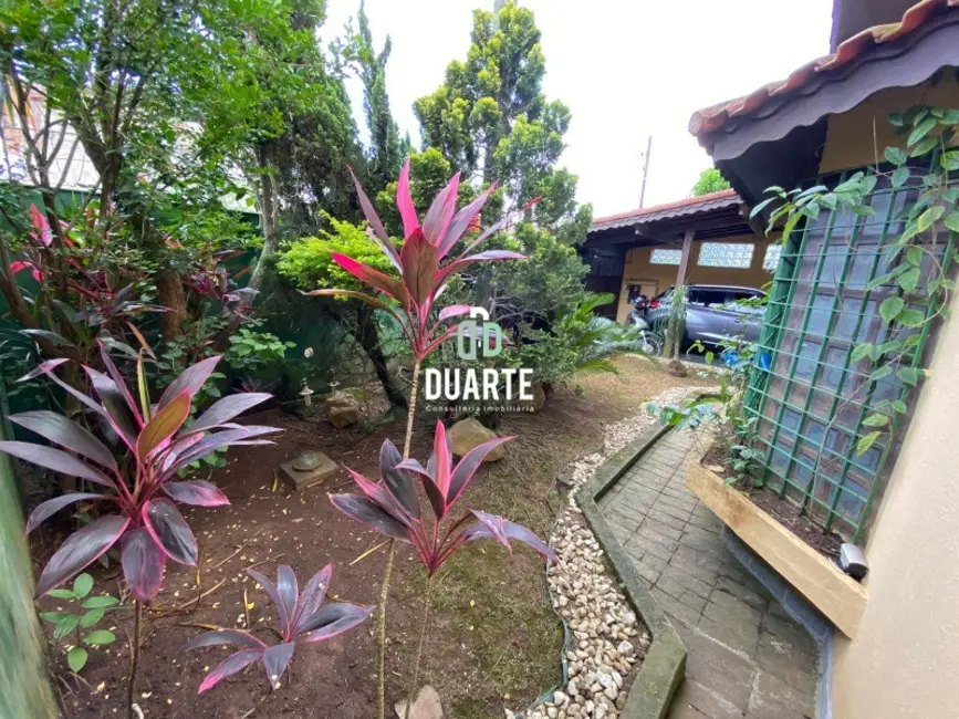 Foto 1 de Casa com 2 quartos à venda, 147m2 em Jardim Independência, Sao Vicente - SP