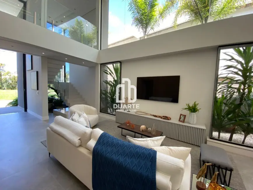 Casa com 6 quartos à venda, 380m2 em Bertioga - SP - imagem 9 Foto 9 de Casa com 6 quartos à venda, 380m2 em Bertioga - SP