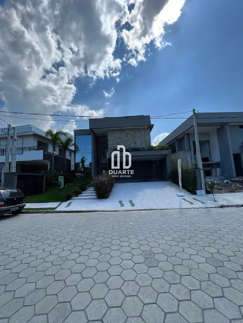 Casa com 6 quartos à venda, 380m2 em Bertioga - SP - imagem 3 Foto 3 de Casa com 6 quartos à venda, 380m2 em Bertioga - SP