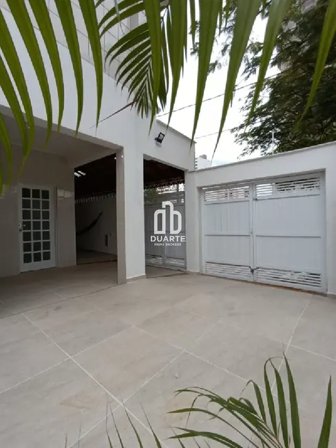 Foto 5 de Casa com 3 quartos à venda, 140m2 em Aviação, Praia Grande - SP