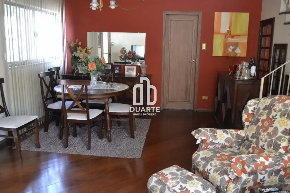 Foto 3 de Casa com 3 quartos à venda, 135m2 em Ponta da Praia, Santos - SP