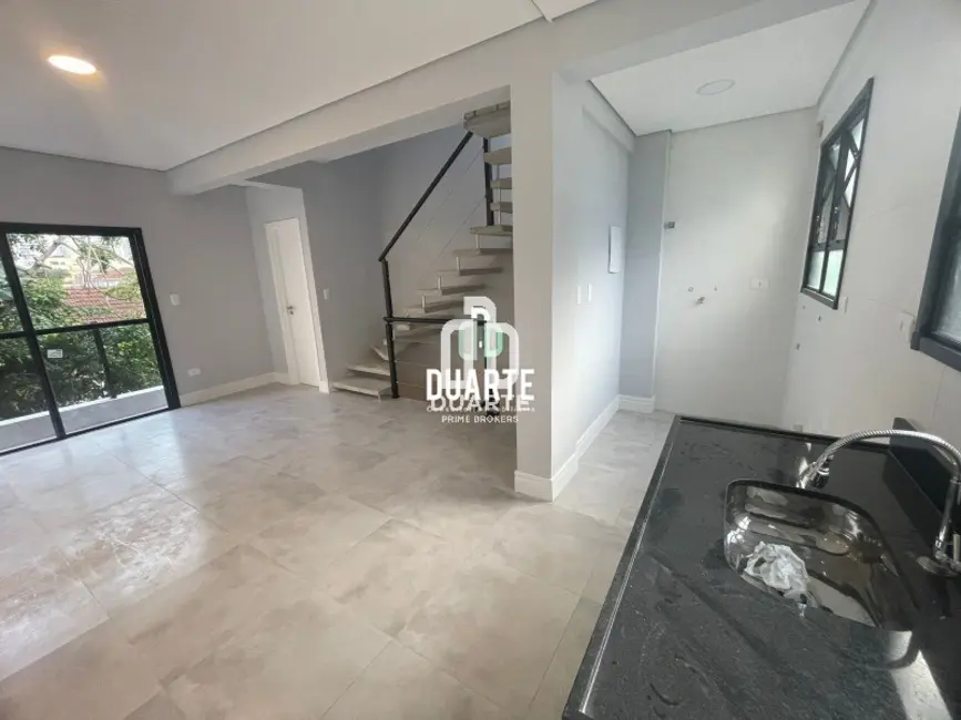 Casa de Condomínio com 2 quartos à venda, 115m2 em Marapé, Santos - SP - imagem 3 Foto 3 de Casa de Condomínio com 2 quartos à venda, 115m2 em Marapé, Santos - SP