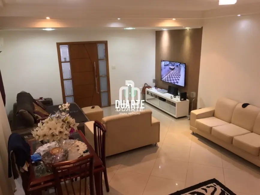 Casa com 3 quartos à venda, 268m2 em Campo Grande, Santos - SP - imagem 2 Foto 2 de Casa com 3 quartos à venda, 268m2 em Campo Grande, Santos - SP