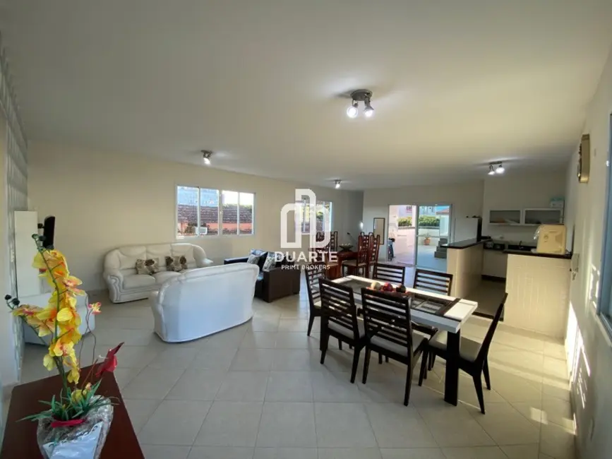 Casa com 5 quartos à venda, 334m2 em Embaré, Santos - SP - imagem 7 Foto 7 de Casa com 5 quartos à venda, 334m2 em Embaré, Santos - SP