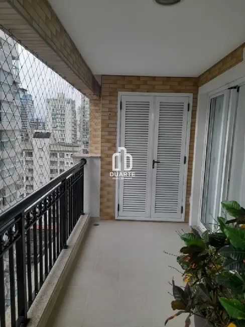 Apartamento com 3 quartos à venda, 146m2 em Gonzaga, Santos - SP - imagem 5 Foto 5 de Apartamento com 3 quartos à venda, 146m2 em Gonzaga, Santos - SP