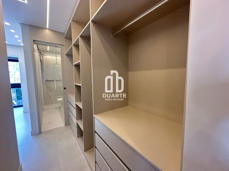 Apartamento com 2 quartos à venda, 115m2 em Boqueirão, Santos - SP - imagem 8 Foto 8 de Apartamento com 2 quartos à venda, 115m2 em Boqueirão, Santos - SP