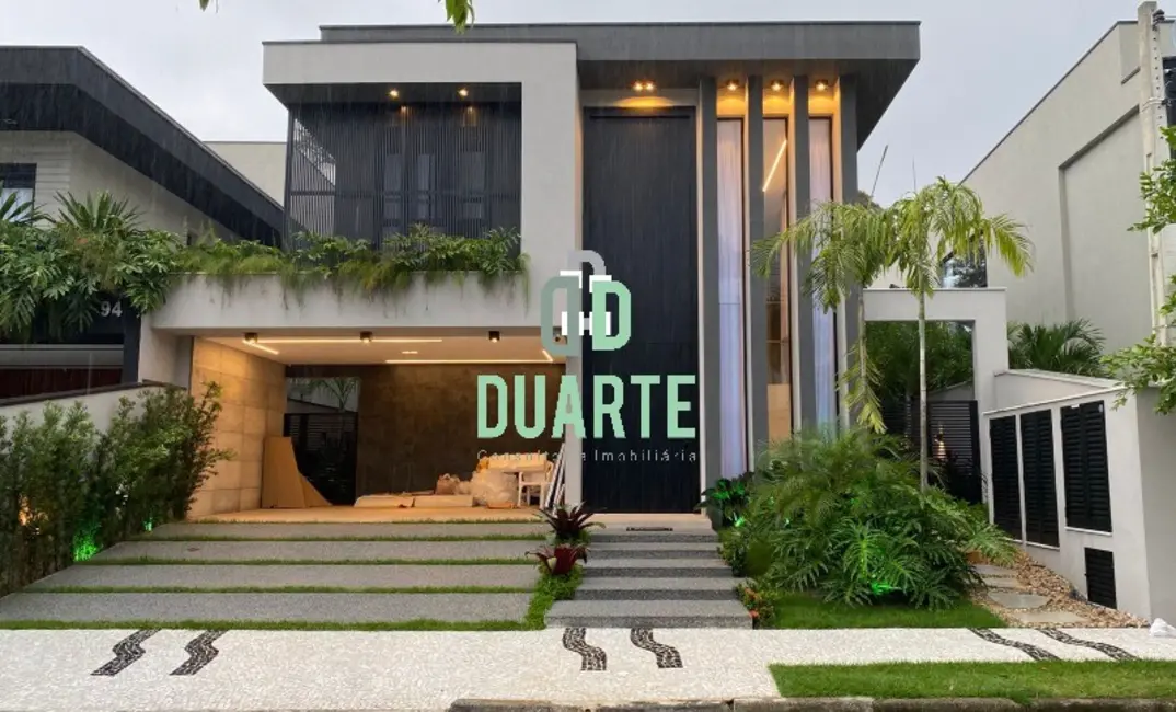 Casa com 7 quartos à venda, 380m2 em Riviera de São Lourenço, Bertioga - SP - imagem 2 Foto 2 de Casa com 7 quartos à venda, 380m2 em Riviera de São Lourenço, Bertioga - SP