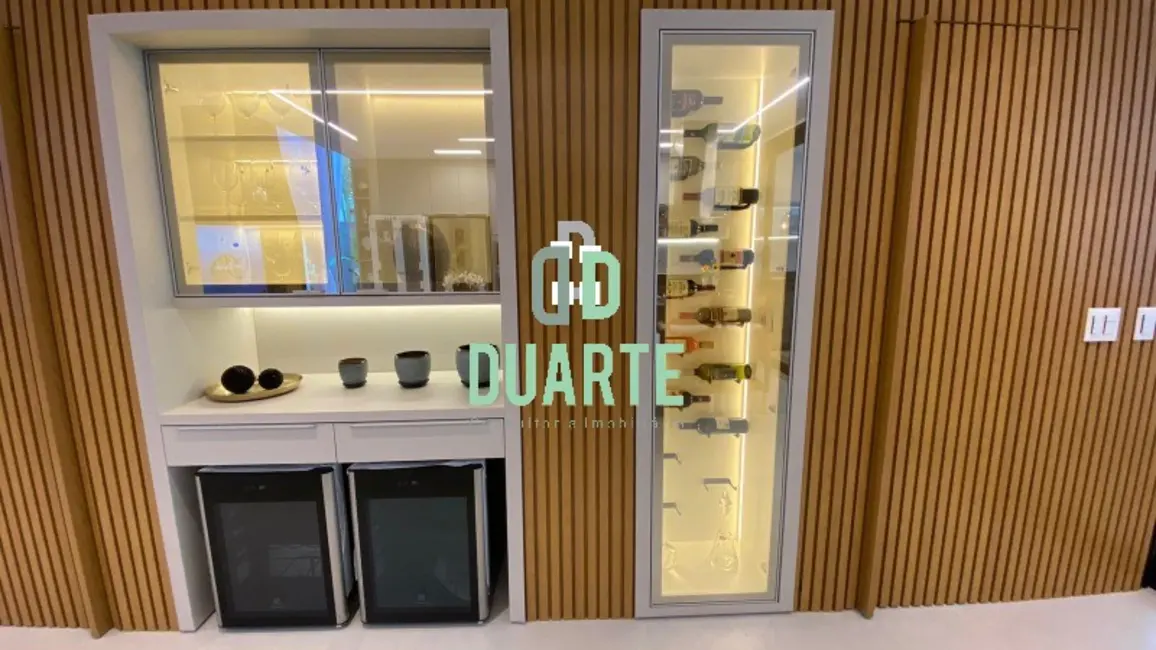 Casa com 7 quartos à venda, 380m2 em Riviera de São Lourenço, Bertioga - SP - imagem 8 Foto 8 de Casa com 7 quartos à venda, 380m2 em Riviera de São Lourenço, Bertioga - SP