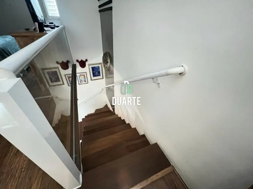 Apartamento com 1 quarto à venda, 74m2 em Gonzaga, Santos - SP - imagem 8 Foto 8 de Apartamento com 1 quarto à venda, 74m2 em Gonzaga, Santos - SP