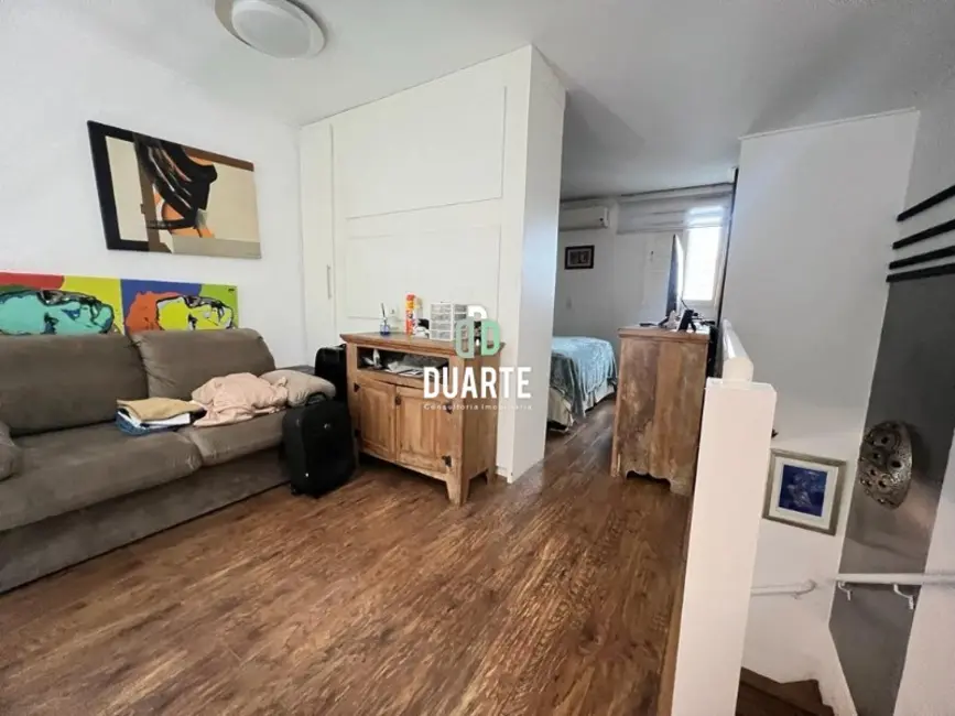Apartamento com 1 quarto à venda, 74m2 em Gonzaga, Santos - SP - imagem 3 Foto 3 de Apartamento com 1 quarto à venda, 74m2 em Gonzaga, Santos - SP
