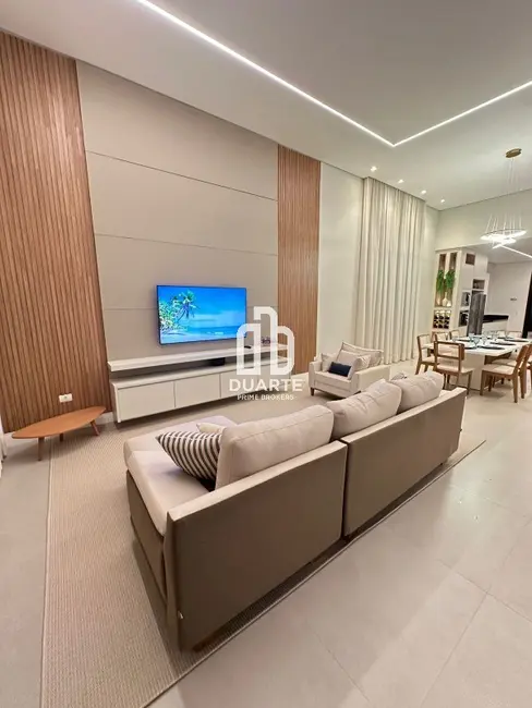 Foto 2 de Casa de Condomínio com 4 quartos à venda, 258m2 em Bertioga - SP