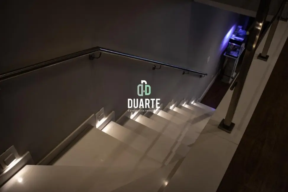 Foto 9 de Casa com 4 quartos à venda, 316m2 em Pompéia, Santos - SP