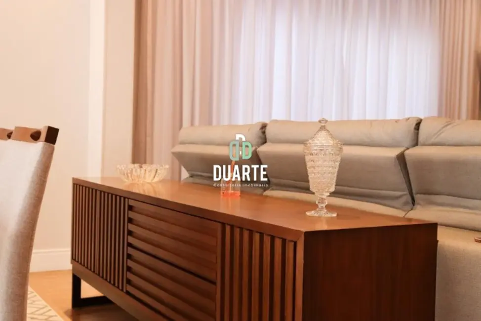 Foto 6 de Casa com 4 quartos à venda, 316m2 em Pompéia, Santos - SP