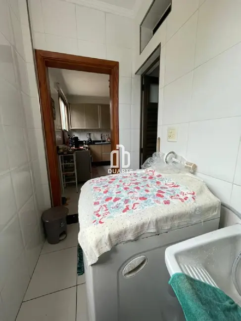 Casa com 4 quartos à venda, 186m2 em Embaré, Santos - SP - imagem 7 Foto 7 de Casa com 4 quartos à venda, 186m2 em Embaré, Santos - SP