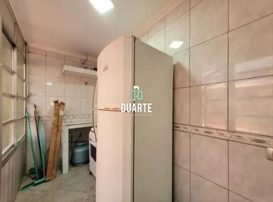 Casa com 3 quartos à venda, 267m2 em Marapé, Santos - SP - imagem 7 Foto 7 de Casa com 3 quartos à venda, 267m2 em Marapé, Santos - SP