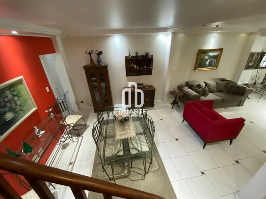 Foto 3 de Casa com 4 quartos à venda, 146m2 em Gonzaga, Santos - SP