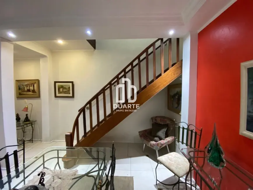 Foto 4 de Casa com 4 quartos à venda, 146m2 em Gonzaga, Santos - SP