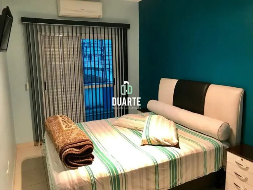 Foto 1 de Casa com 3 quartos à venda, 87m2 em Centro, Sao Vicente - SP