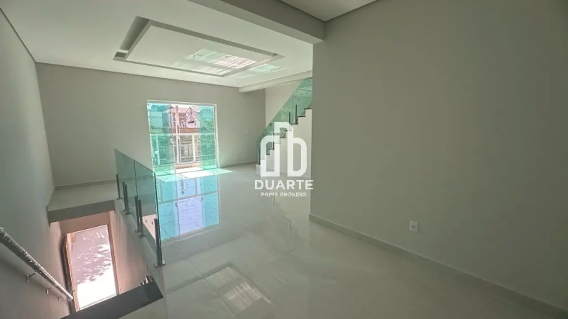 Foto 1 de Casa com 3 quartos à venda, 250m2 em Boqueirão, Santos - SP