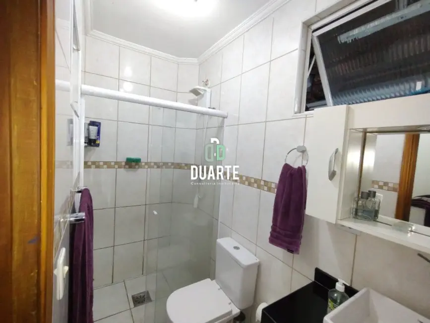 Foto 8 de Casa com 3 quartos à venda, 115m2 em Vila São Jorge, Sao Vicente - SP