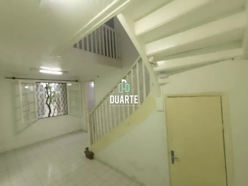 Foto 8 de Casa com 3 quartos à venda, 156m2 em Encruzilhada, Santos - SP