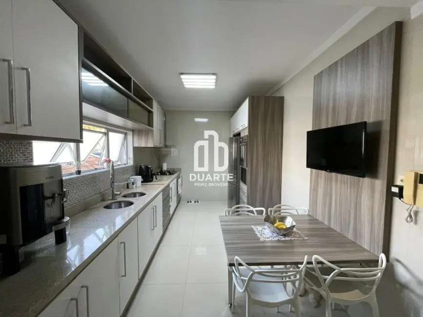 Casa com 3 quartos à venda, 190m2 em Aparecida, Santos - SP - imagem 9 Foto 9 de Casa com 3 quartos à venda, 190m2 em Aparecida, Santos - SP