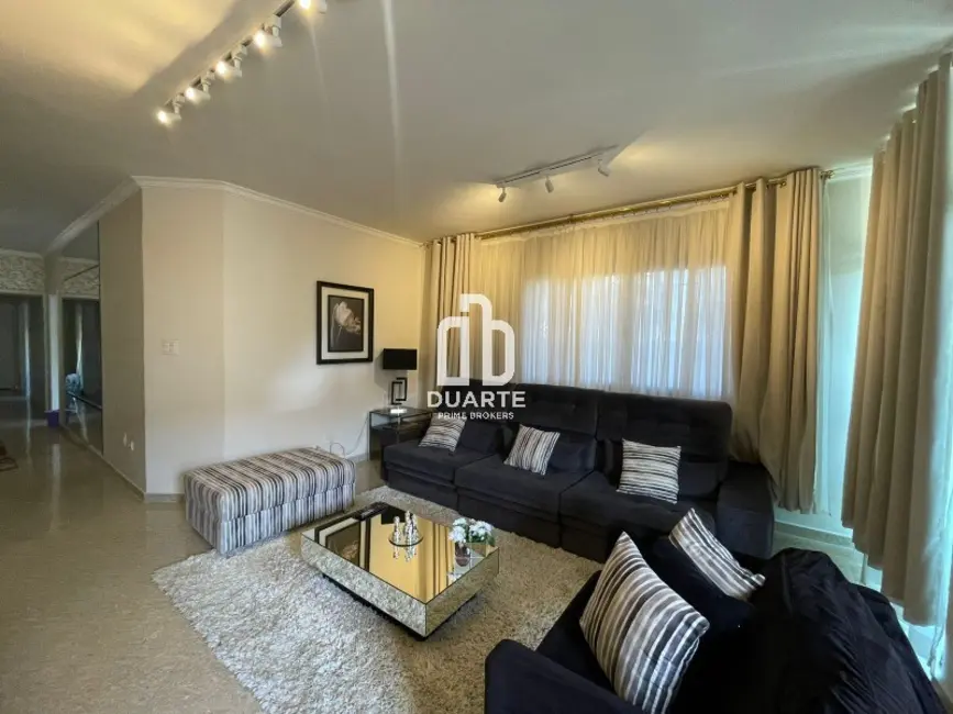 Casa com 3 quartos à venda, 190m2 em Aparecida, Santos - SP - imagem 3 Foto 3 de Casa com 3 quartos à venda, 190m2 em Aparecida, Santos - SP