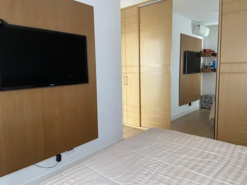 Foto 2 de Apartamento com 3 quartos à venda, 150m2 em Marapé, Santos - SP