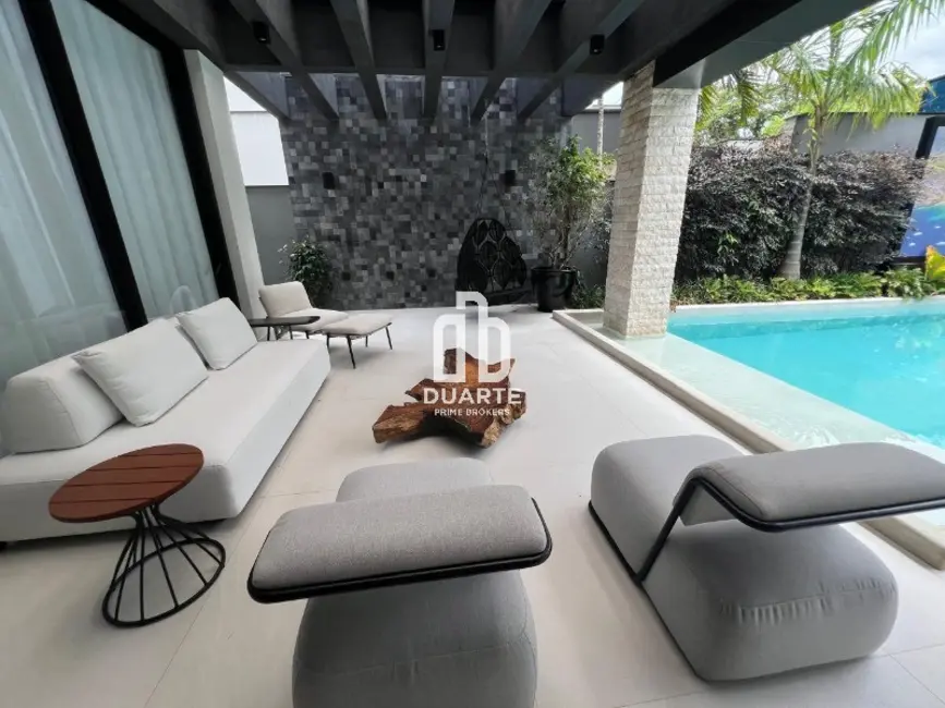 Casa com 7 quartos à venda, 930m2 em Riviera de São Lourenço, Bertioga - SP - imagem 3 Foto 3 de Casa com 7 quartos à venda, 930m2 em Riviera de São Lourenço, Bertioga - SP