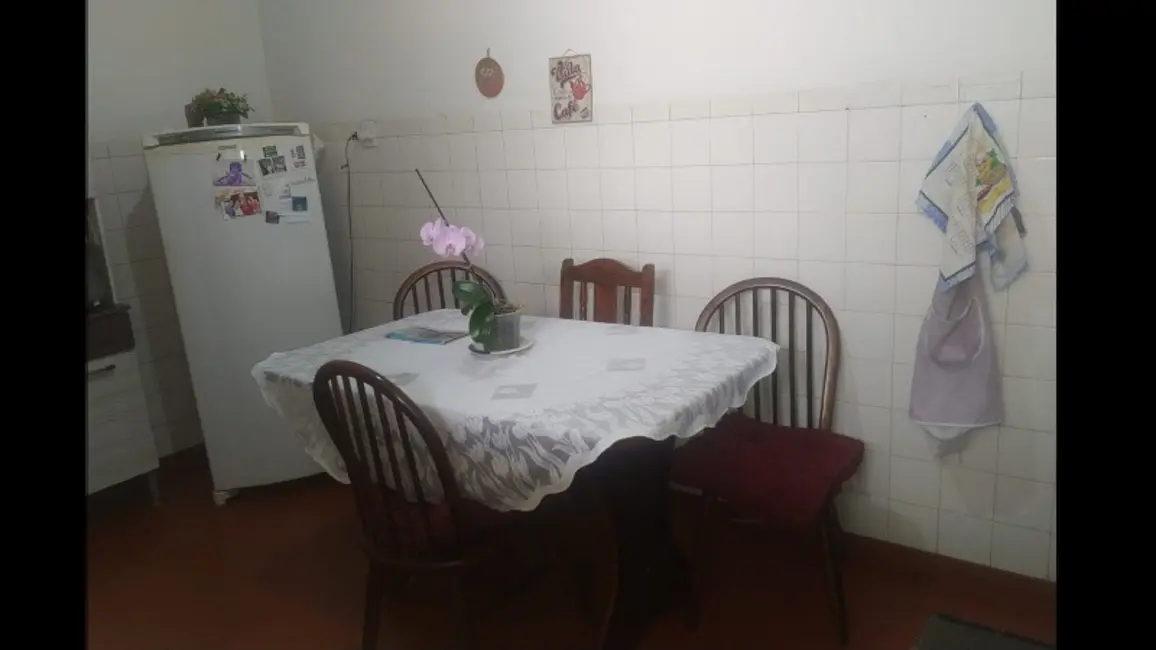 Foto 9 de Apartamento com 2 quartos à venda, 85m2 em Vila Mathias, Santos - SP