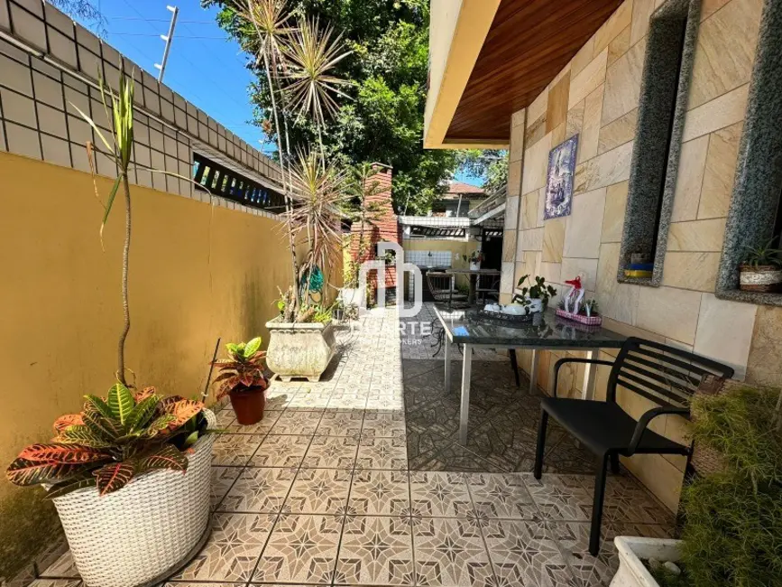 Foto 6 de Casa com 4 quartos à venda, 170m2 em Embaré, Santos - SP