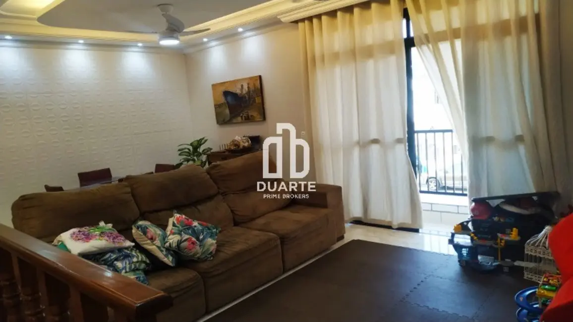 Casa com 6 quartos à venda, 269m2 em Embaré, Santos - SP - imagem 1 Foto 1 de Casa com 6 quartos à venda, 269m2 em Embaré, Santos - SP