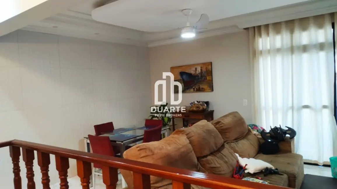 Casa com 6 quartos à venda, 269m2 em Embaré, Santos - SP - imagem 4 Foto 4 de Casa com 6 quartos à venda, 269m2 em Embaré, Santos - SP