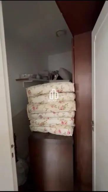 Apartamento com 3 quartos à venda, 190m2 em Gonzaga, Santos - SP - imagem 6 Foto 6 de Apartamento com 3 quartos à venda, 190m2 em Gonzaga, Santos - SP