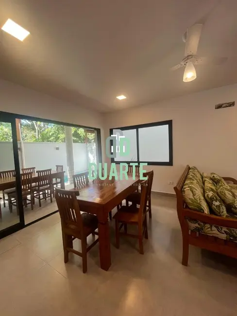 Foto 2 de Casa com 3 quartos à venda, 120m2 em Sao Sebastiao - SP