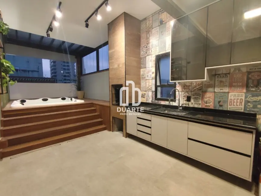 Apartamento com 3 quartos à venda, 170m2 em Pompéia, Santos - SP - imagem 3 Foto 3 de Apartamento com 3 quartos à venda, 170m2 em Pompéia, Santos - SP