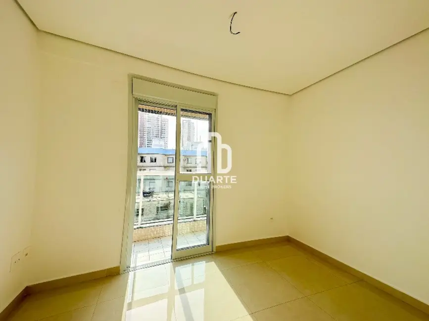 Foto 2 de Apartamento com 2 quartos à venda, 80m2 em José Menino, Santos - SP