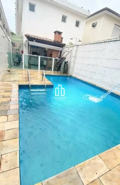 Foto 1 de Casa com 3 quartos à venda, 236m2 em Campo Grande, Santos - SP