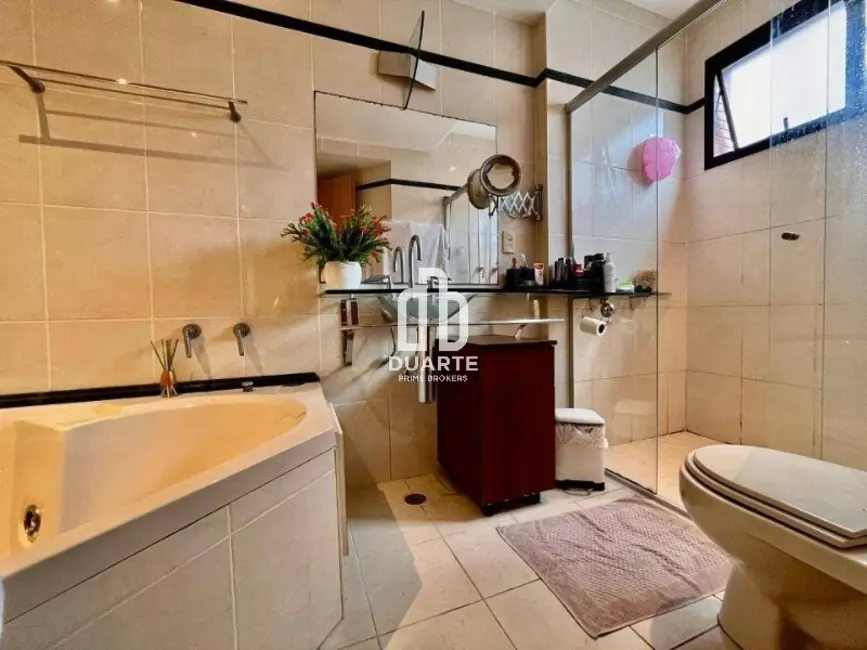 Foto 9 de Apartamento com 3 quartos à venda, 180m2 em Gonzaga, Santos - SP