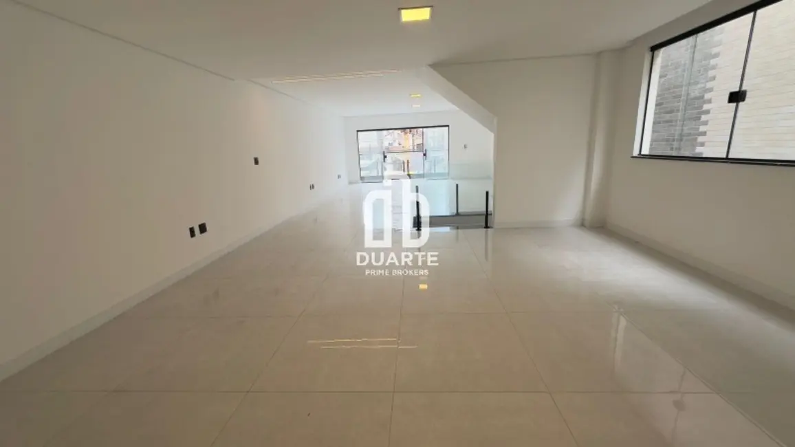 Foto 5 de Casa com 3 quartos à venda, 280m2 em Embaré, Santos - SP