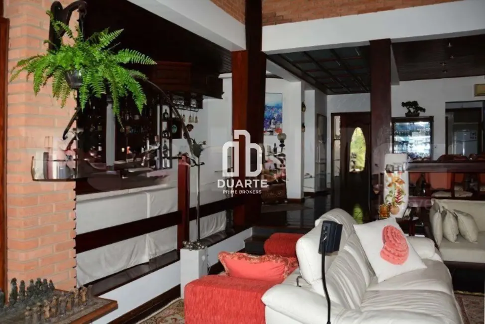 Foto 6 de Casa com 4 quartos à venda, 360m2 em Enseada, Guaruja - SP